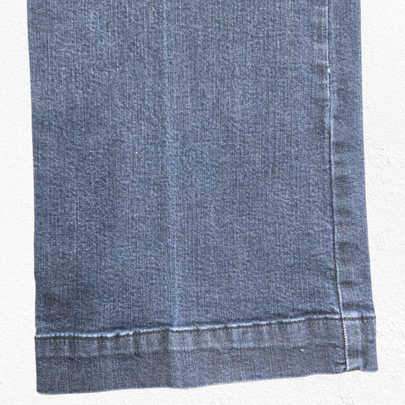 Talbots Signature Bootcut Jeans Dark Wash Blue Stretch Mid-Rise Denim Size 8 29 - Picture 7 of 11